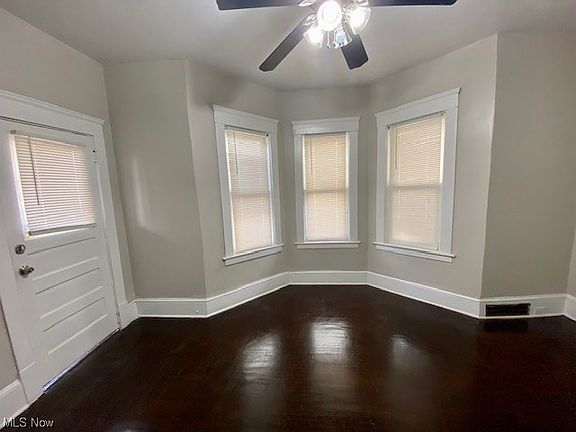 4th image of 7201 Lawn Ave