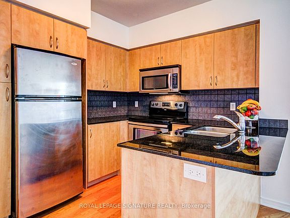 4th image of 15 Legion Rd S #2207