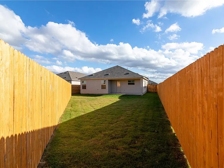 744 Xanadu Dr #53K — Photo 32