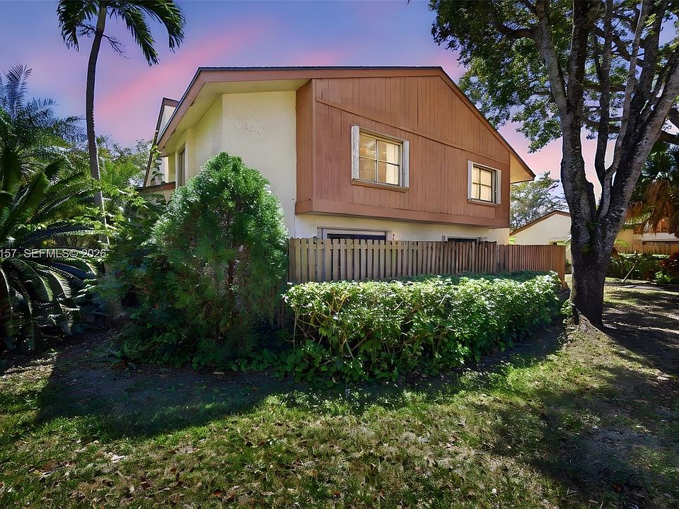 1st image of 11483 SW 109th Rd #2F