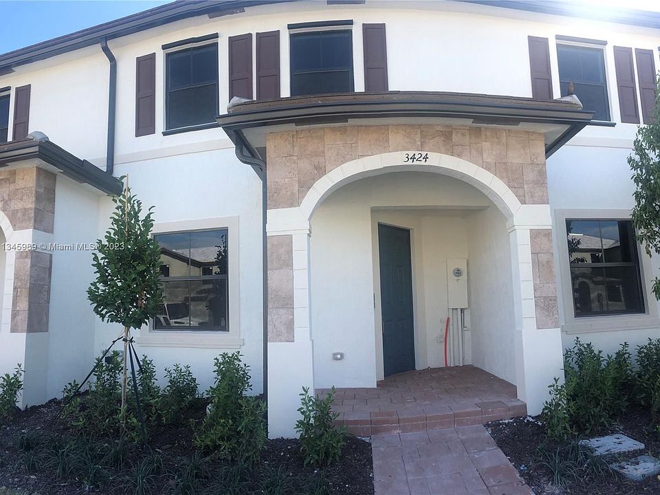 1st image of 3424 W 113th St #3424