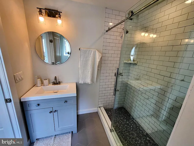 1617 Ridge Ave #19-K — Photo 5