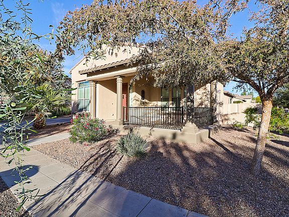 3rd image of 15342 W Old Oak Ln