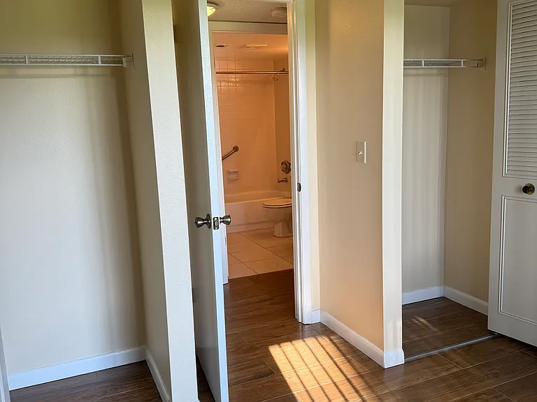 8219 Sun Spring Cir #72 — Photo 14