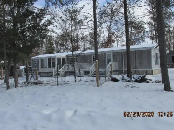 8990 S Crosby Rd, Idlewild, MI 49642