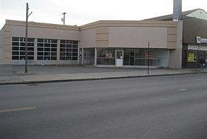 1st image of 1623 Pine Ave