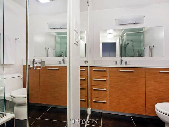 4th image of 532 Laguardia Pl APT 5