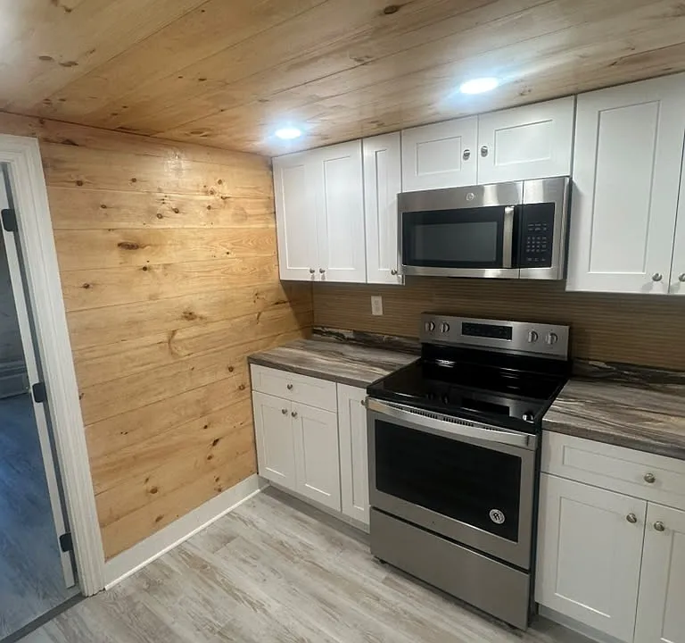 66 Goddard St #3