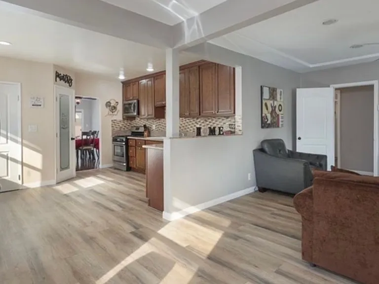 6053 Pearce Ave — Photo 6