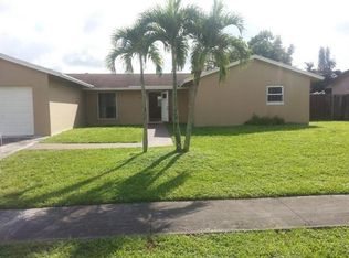 10838 Winding Creek Way, Boca Raton, FL 33428