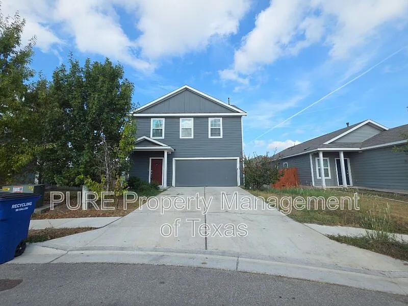 4 bed, 2.5 bath, 2003 sqft, $2,250 — Photo 2