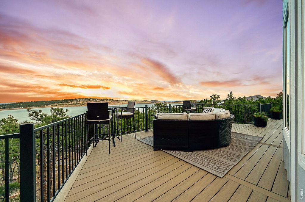 4163 Rainbow View Ln