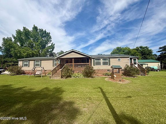 3rd image of 102 Belcher Road