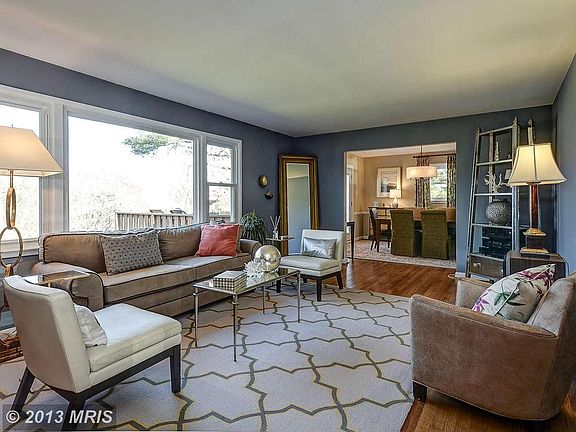 5th image of 1537 Dahlia Ct