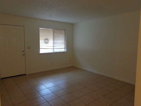 2nd image of 2616 W Garland Ave APT 102