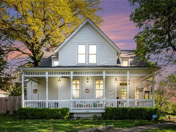 2601 Jackson St, Saint Joseph, MO 64507