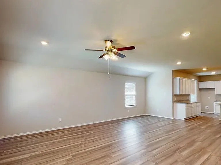 10201 Altair Dr — Photo 10