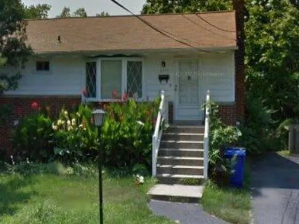 8434 Potomac Ave, College Park, MD 20740