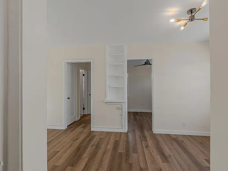 6131 Ranchito Ave — Photo 6
