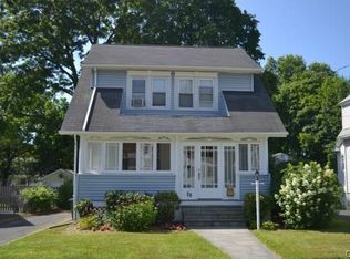 28 Raymond Ter, Norwalk, CT 06855