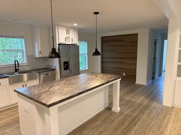 13 Finnys Way, Brockton, MA 02301