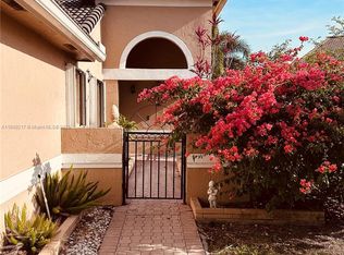 491 NW 188th Ter, Pembroke Pines, FL 33029