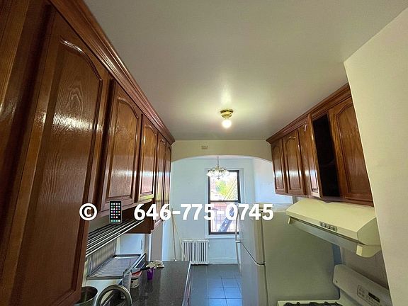 3rd image of 3564 89th St APT 4G