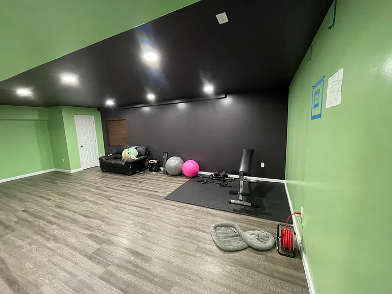 1564 Zestar Dr — Photo 30