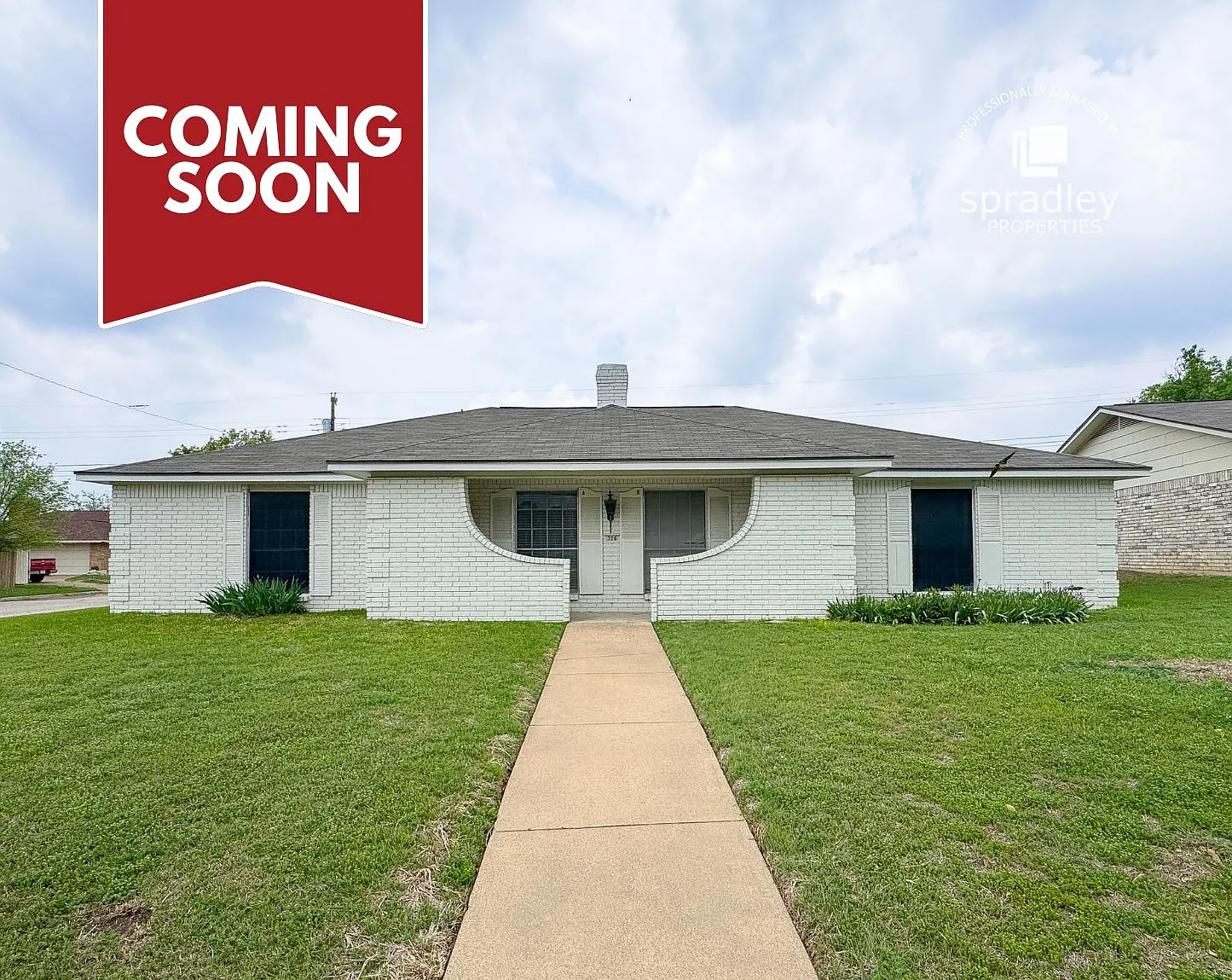 326 Tucson Dr — Photo 1