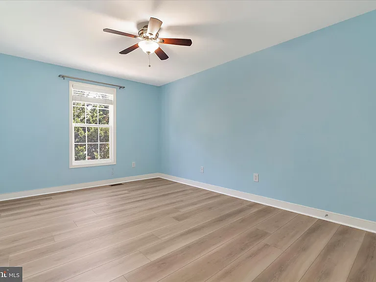 132 Pineview Ave #B — Photo 29