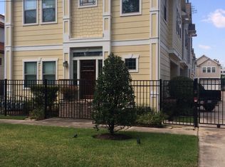 1761 W 24th St, Houston, TX 77008