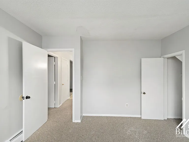 311 Jencks St — Photo 5