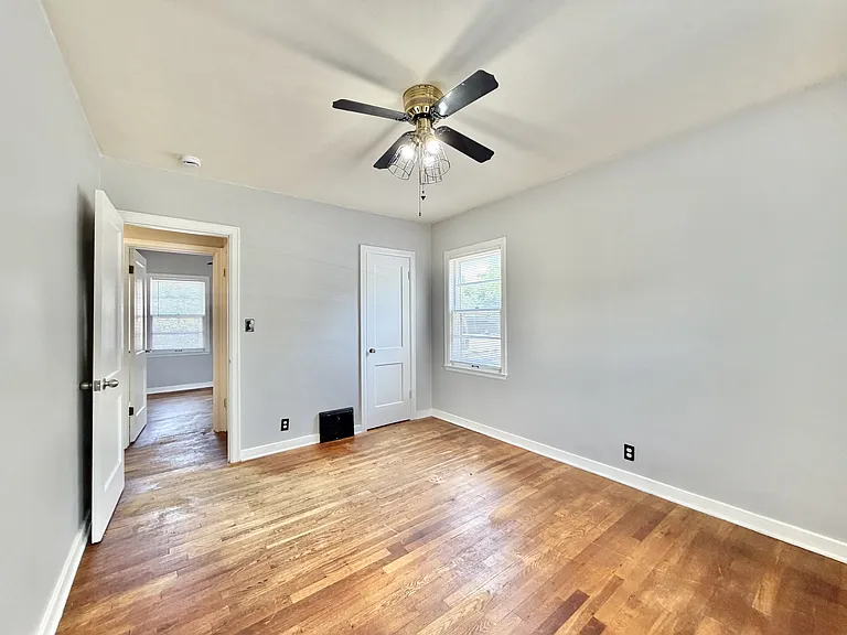 1353 Euclid Ave — Photo 6