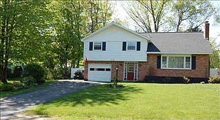 1st image of 616 Sunny Ln