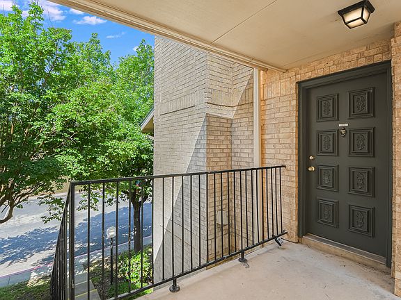 2nd image of 11843 Braesview