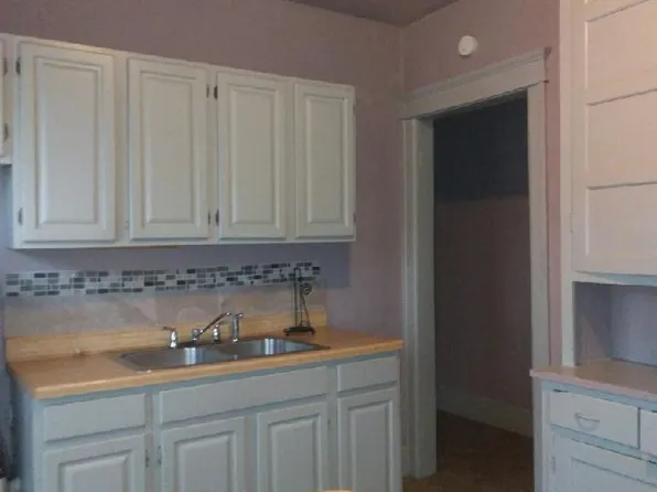 (undisclosed Address), Detroit, MI 48207