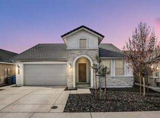 1552 Sunflower Dr, Hollister, CA 95023