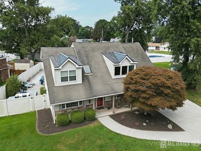 40 North Cir, Aberdeen, NJ, 07747