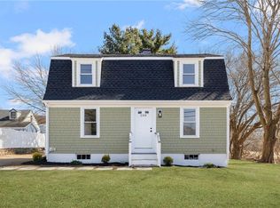 288 Sprague St, Portsmouth, RI 02871