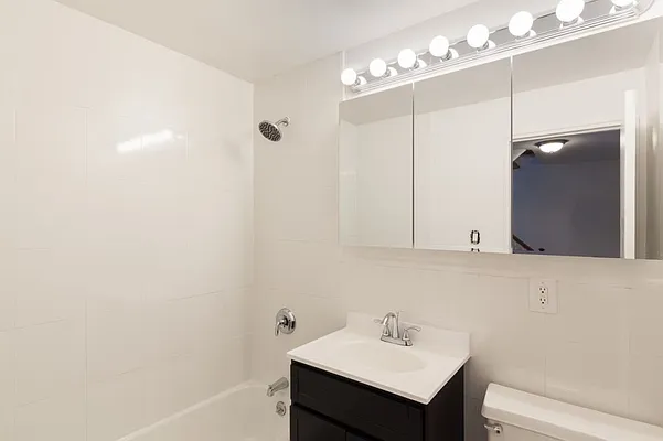 Rented by MNS Marketing | media 17