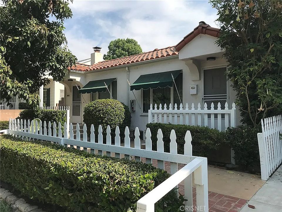1st image of 4224 Gentry Ave