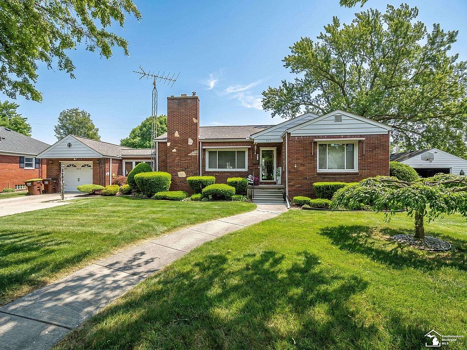 1st image of 831 Wolverine Ave