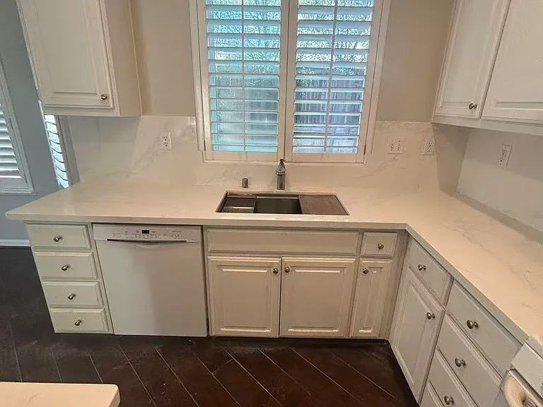 1336 Tiffany Dr — Photo 9