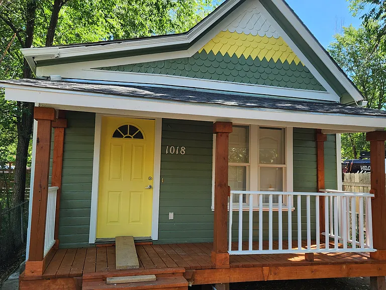 1018 W Colorado Ave — Photo 1