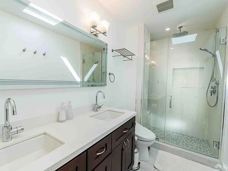 3718 Divisadero St — Photo 5