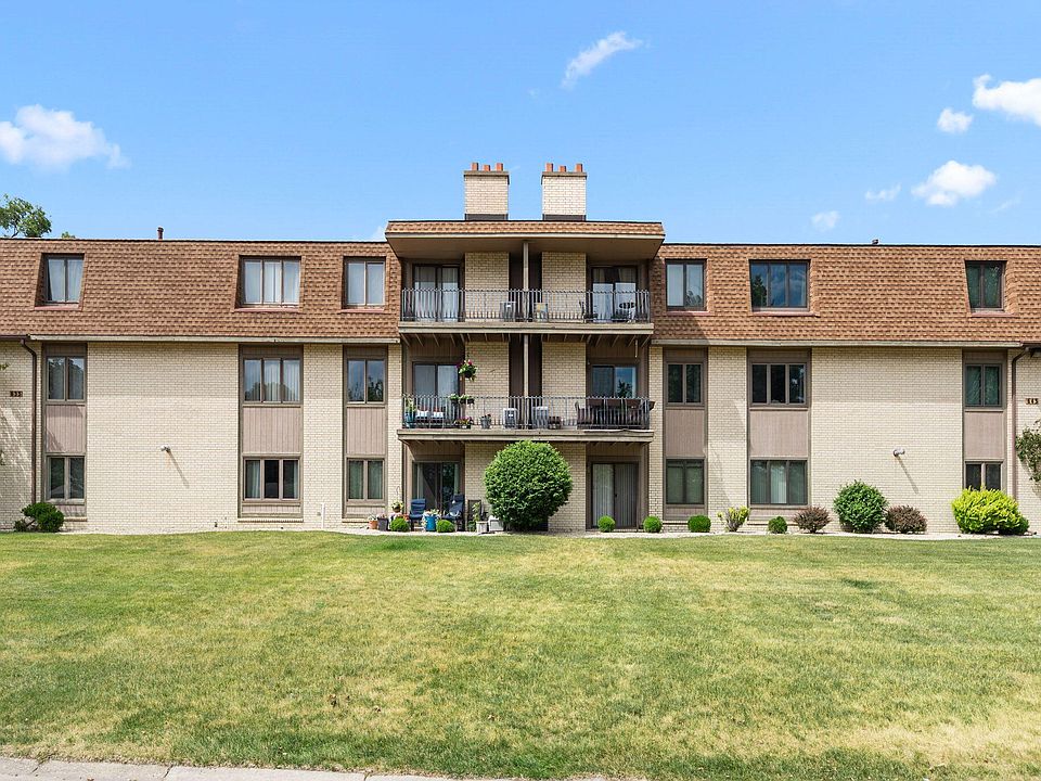 1st image of 643 South St APT 103