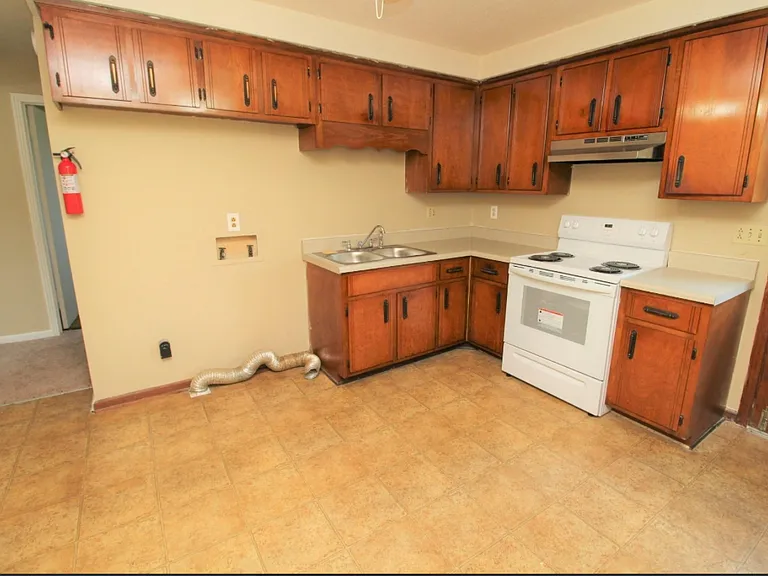 151 Airport Rd #A — Photo 3