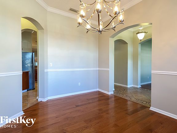 5th image of 5432 London Lake Dr
