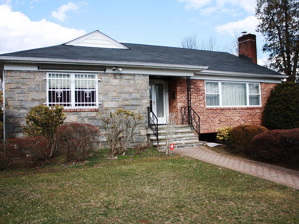 1st image of 15 Princeton Ave