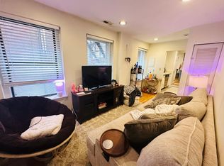 38 Charter St #2BC, Boston, MA 02113